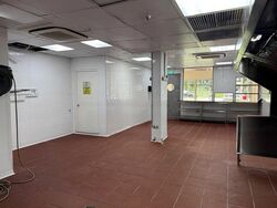 Mayflower Shopping & Food Centre (D20), Shop House #464171371